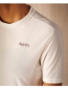 Running Tee, le t-shirt ultra léger blanc d'Aerth zoom