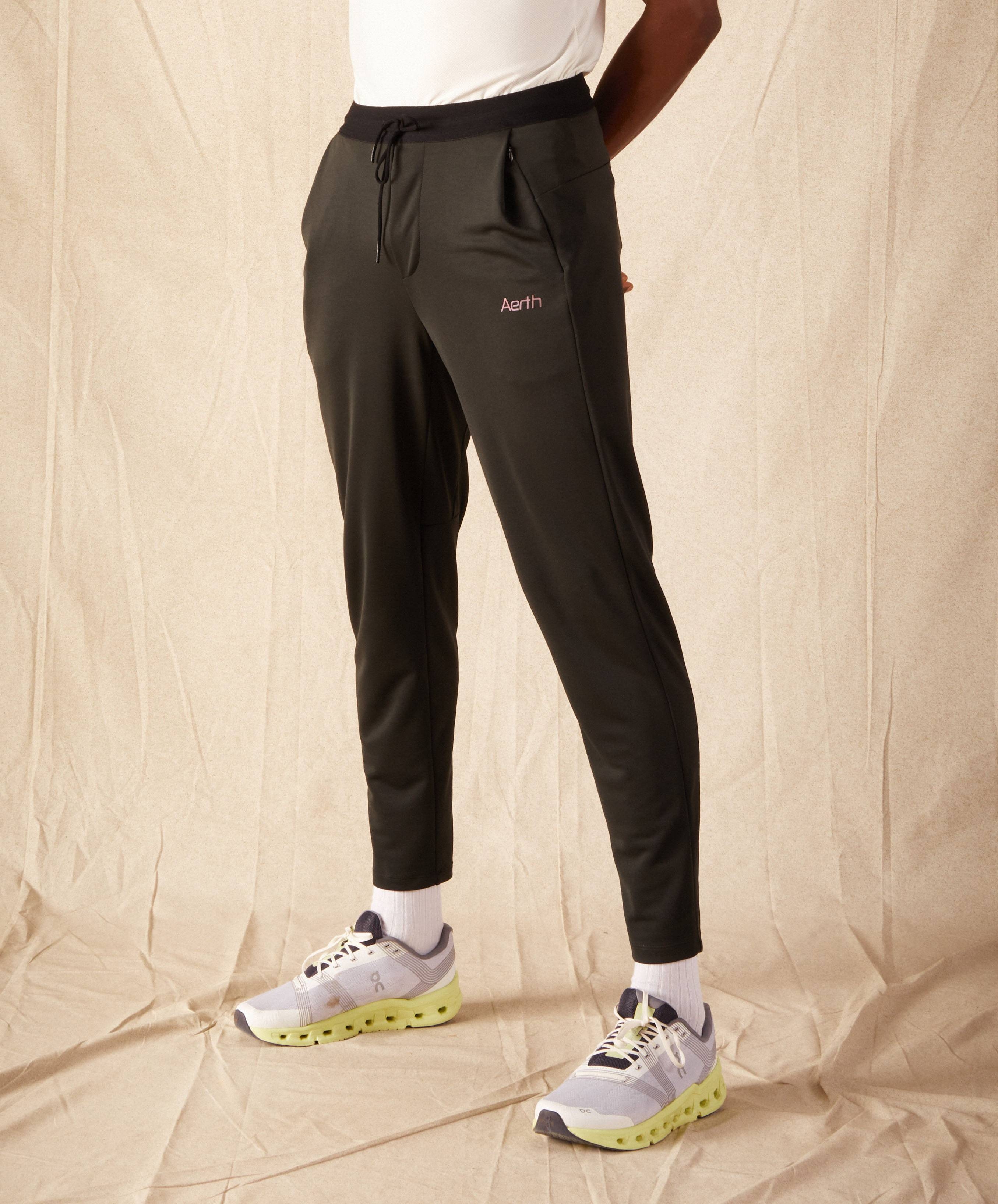 Le pantalon de running Premium Jogger d'Aerth vu de côté