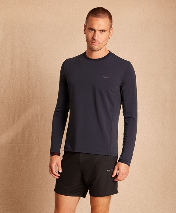 Baserun Aerth | Running T shirt with Long Sleeves for Men | front view Baserun Aerth | Running T shirt with Long Sleeves for Men | front view