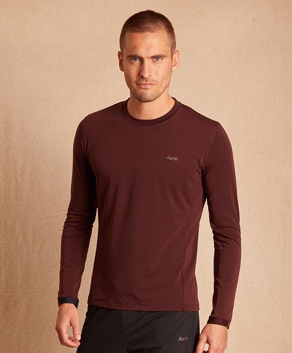 Aerth Baserun Tee | T shirt de running Manches Longues pour Homme | Vue de face | coloris Bordeaux