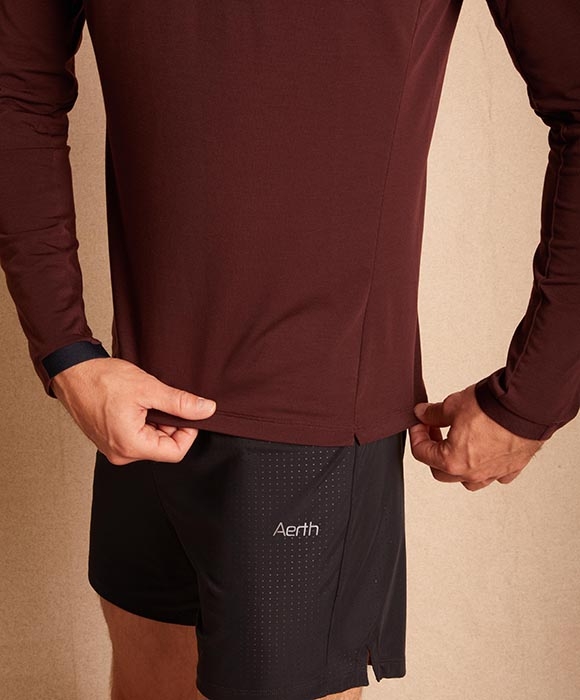 Aerth Baserun Tee | T shirt de running Manches Longues pour Homme | détail | coloris Bordeaux