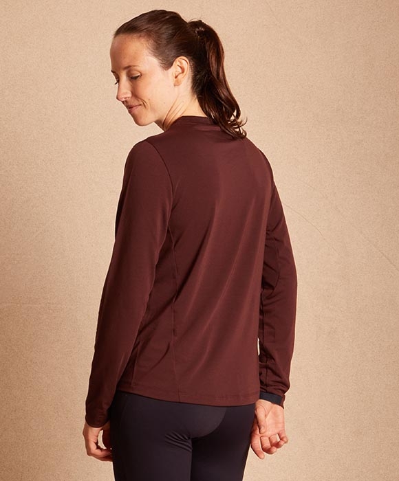 Aerth Baserun Tee | T shirt de running Manches Longues pour Femme | Vue de dos| coloris Bordeaux